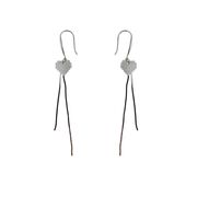 Cercei lungi din argint cu inima din zirconii