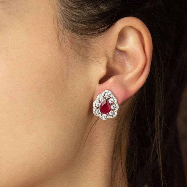 Cercei argint eleganti Kia cu zirconii fucsia