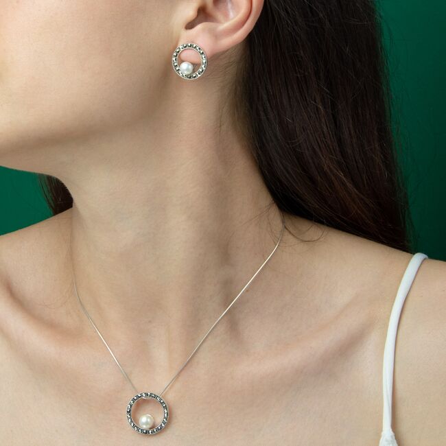 Set argint Monique cu marcasite si perle de cultura