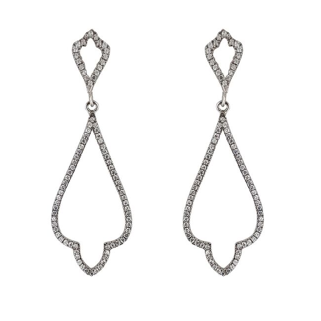 Cercei lungi argint Thia cu zirconii